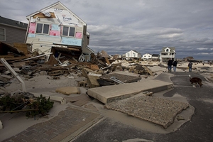 JetBlue honors Hurricane Sandy first responders