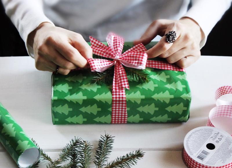 Still stumped on holiday gift ideas? Check our list of military-friendly finds.