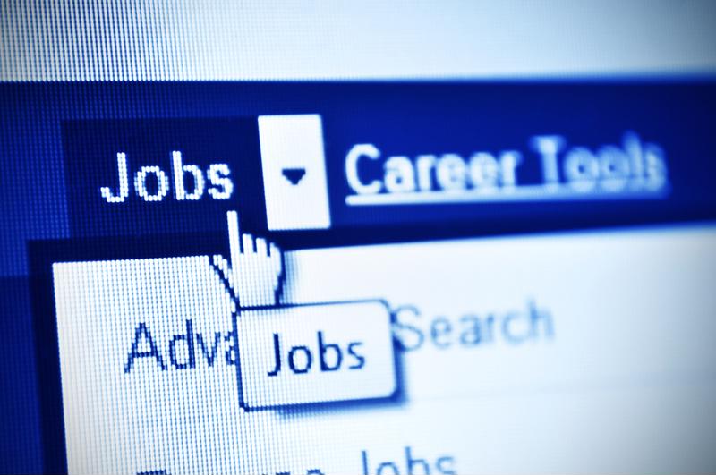 How To Use Social Media in Your Job Search